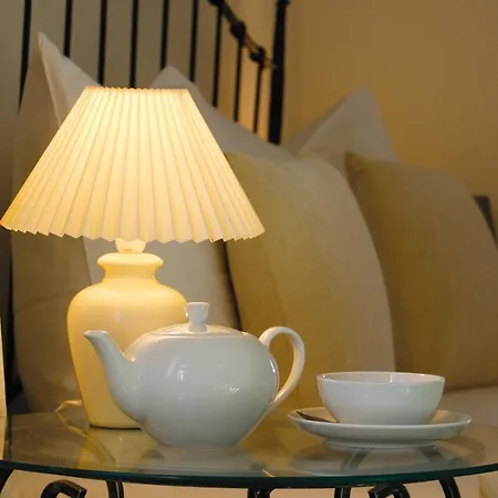 Walfischhaus 게스트하우스 보른